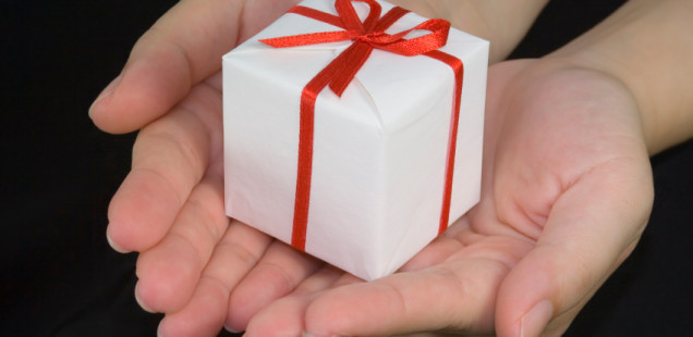 Gift Ideas for Someone With Cancer
